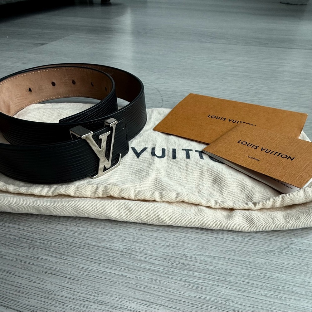 Louis Vuitton Black Leather Belt with Silver Buckle